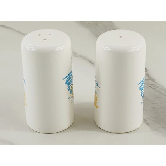 Jamaica Salt & Pepper Shakers Souvenir 3 1/4" White Porcelain Ocean Fish Design - Picture 5 of 11